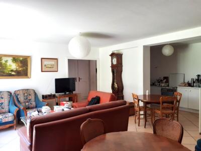 For sale Vaulx-en-velin 5 rooms 93 m2 Rhone (69120) photo 3