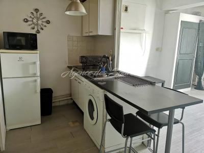 For sale Varages 3 rooms 63 m2 Var (83670) photo 2