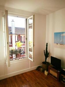 For rent Clichy 2 rooms 40 m2 Hauts de Seine (92110) photo 2