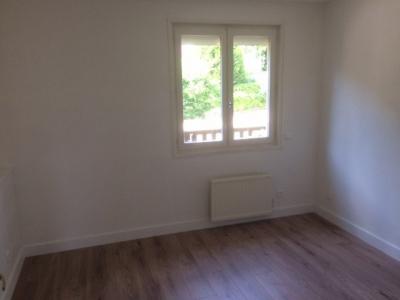 Louer Appartement Saint-priest-en-jarez 730 euros