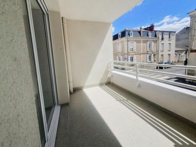 For sale Angers 3 rooms 75 m2 Maine et loire (49000) photo 2