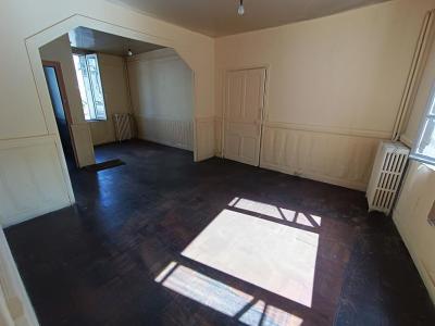 For sale Guerche-sur-l'aubois 5 rooms 107 m2 Cher (18150) photo 4