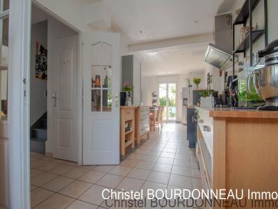 For sale Tournan-en-brie 6 rooms 165 m2 Seine et marne (77220) photo 2