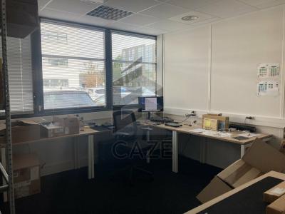 Louer Bureau Pessac 28704 euros