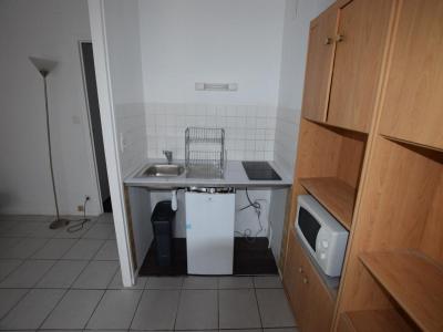 For rent Clermont-ferrand 1 room 24 m2 Puy de dome (63000) photo 3