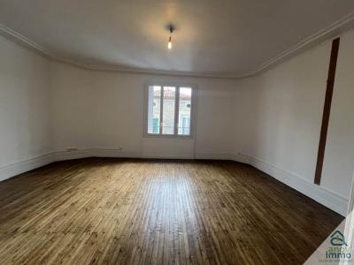 For sale Angouleme 5 rooms 92 m2 Charente (16000) photo 4