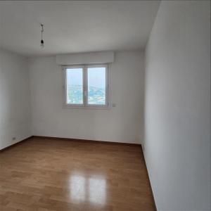 Louer Appartement 68 m2 Marseille-15eme-arrondissement