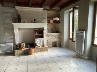 For sale Coulonges-sur-l'autize 6 rooms 135 m2 Deux sevres (79160) photo 3