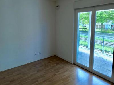 For rent Nantes 3 rooms 63 m2 Loire atlantique (44100) photo 1