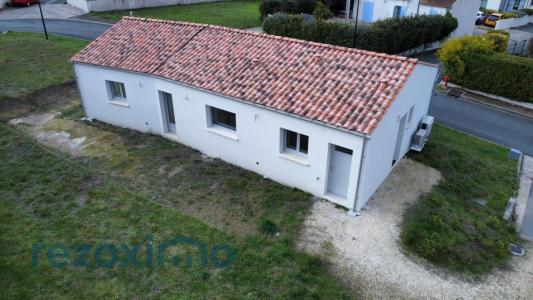 For sale Arces 4 rooms 107 m2 Charente maritime (17120) photo 4