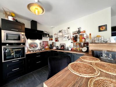 For sale Villegouge 4 rooms 98 m2 Gironde (33141) photo 3