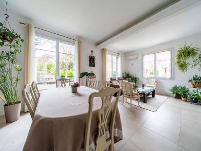 For sale Sucy-en-brie 6 rooms 230 m2 Val de Marne (94370) photo 1