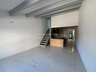 Louer Appartement Muy 795 euros