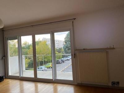 For rent Lyon-9eme-arrondissement 1 room 47 m2 Rhone (69009) photo 4