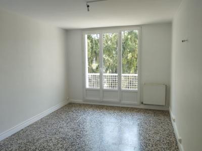 For sale AVENUE DE ROMANS 4 rooms 66 m2 Isere (38360) photo 1