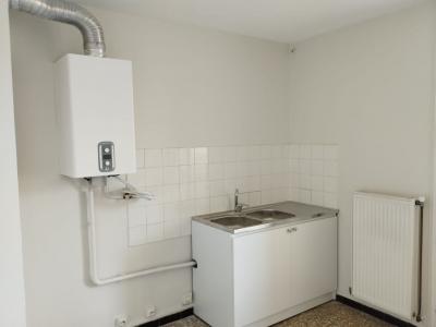 For sale AVENUE DE ROMANS 4 rooms 66 m2 Isere (38360) photo 2