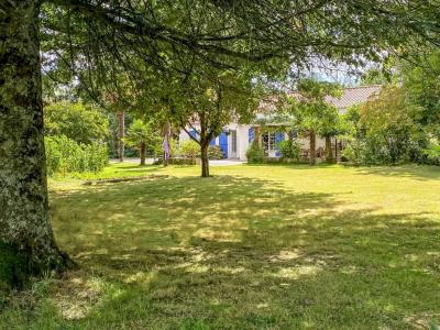 For sale Bois-de-cene 6 rooms 160 m2 Vendee (85710) photo 1