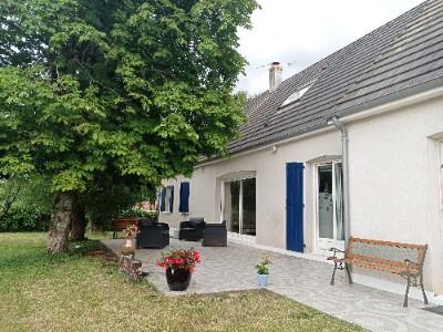 Acheter Maison 204 m2 Saint-eloy-de-gy