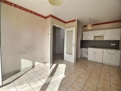 For sale Chambery 2 rooms 39 m2 Savoie (73000) photo 2