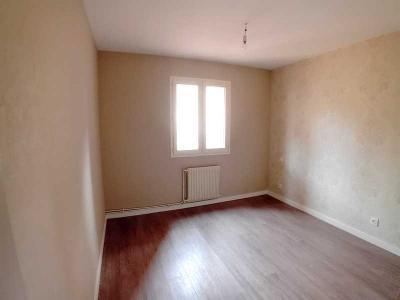 For sale Castres 4 rooms 83 m2 Tarn (81100) photo 3