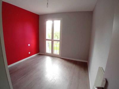 For sale Castres 4 rooms 83 m2 Tarn (81100) photo 4