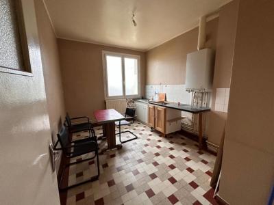 For sale Laval 5 rooms 92 m2 Mayenne (53000) photo 2