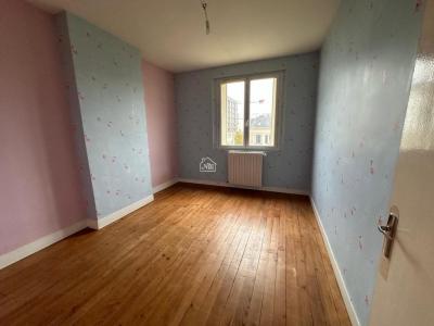 For sale Laval 5 rooms 92 m2 Mayenne (53000) photo 3