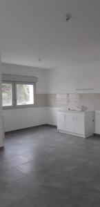 For rent Oyonnax 3 rooms 69 m2 Ain (01100) photo 0