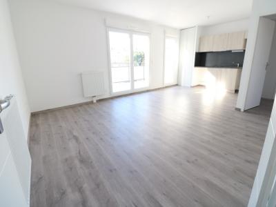 For rent Nantes 3 rooms 60 m2 Loire atlantique (44100) photo 2