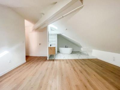 For sale Lyon-6eme-arrondissement 3 rooms 92 m2 Rhone (69006) photo 4