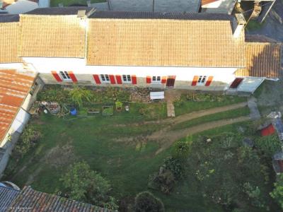 For sale Villefagnan 5 rooms 171 m2 Charente (16240) photo 2