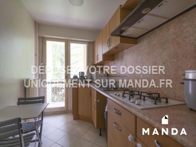 Louer Appartement 13 m2 Evry