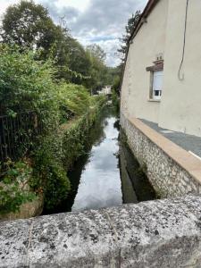 For sale Chateau-l'eveque 5 rooms 111 m2 Dordogne (24460) photo 3