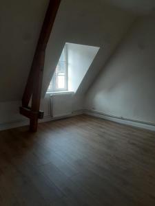 For rent Noyon 4 rooms 75 m2 Oise (60400) photo 3