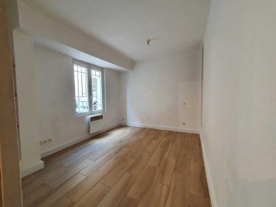 For rent Tour-d'aigues 2 rooms 43 m2 Vaucluse (84240) photo 2