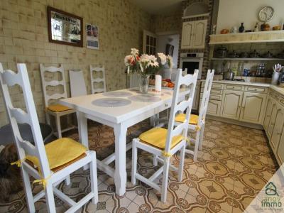 For sale Liguge 7 rooms 300 m2 Vienne (86240) photo 2