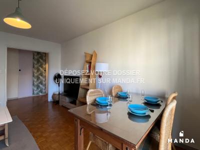 Louer Appartement Toulon 410 euros