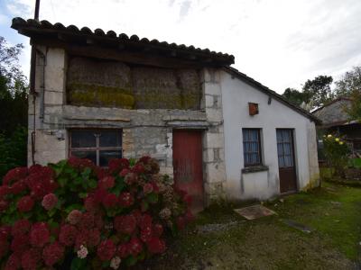 For sale Foret-de-tesse NORD (communes au Nord d'Angoulme) 2 rooms 60 m2 Charente (16240) photo 3