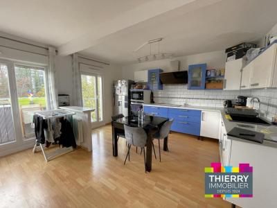 For sale Rennes 4 rooms 80 m2 Ille et vilaine (35200) photo 4