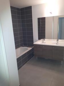 Louer Appartement Montrevel-en-bresse Ain