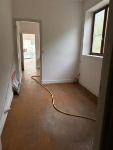 Louer Commerce 43 m2 Lisieux