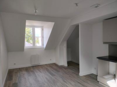 For rent Nantes 2 rooms 39 m2 Loire atlantique (44000) photo 1