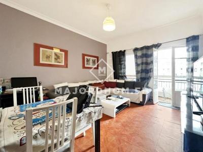 For sale Marseille-5eme-arrondissement 3 rooms 63 m2 Bouches du Rhone (13005) photo 2