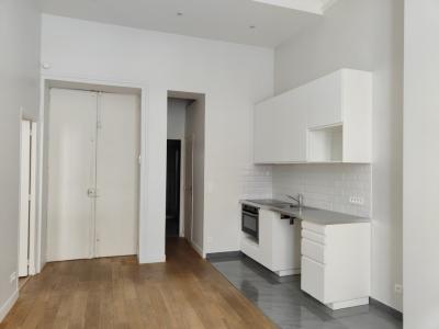 Annonce Location 2 pices Appartement Paris-17eme-arrondissement 75