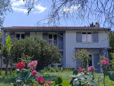 For sale Saint-georges-de-didonne 7 rooms 184 m2 Charente maritime (17110) photo 1