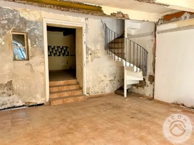 For sale Narbonne 12 rooms 170 m2 Aude (11100) photo 1