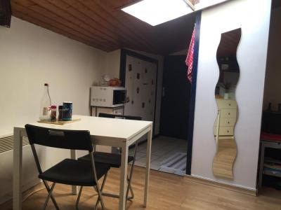 Louer Appartement 25 m2 Bordeaux