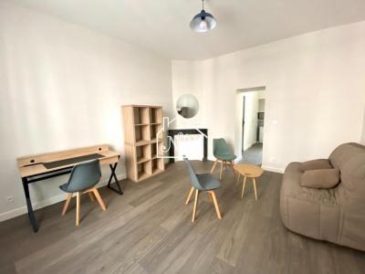 Annonce Location Appartement Laval 53