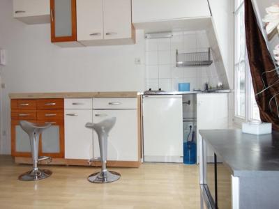 Louer Appartement 19 m2 Paris-9eme-arrondissement