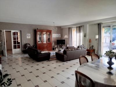 For sale Sommieres 5 rooms 204 m2 Gard (30250) photo 3